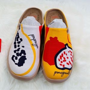NWT UIN Women’s Comfortable Slipper/Pomegranate & Papaya2/US8.5